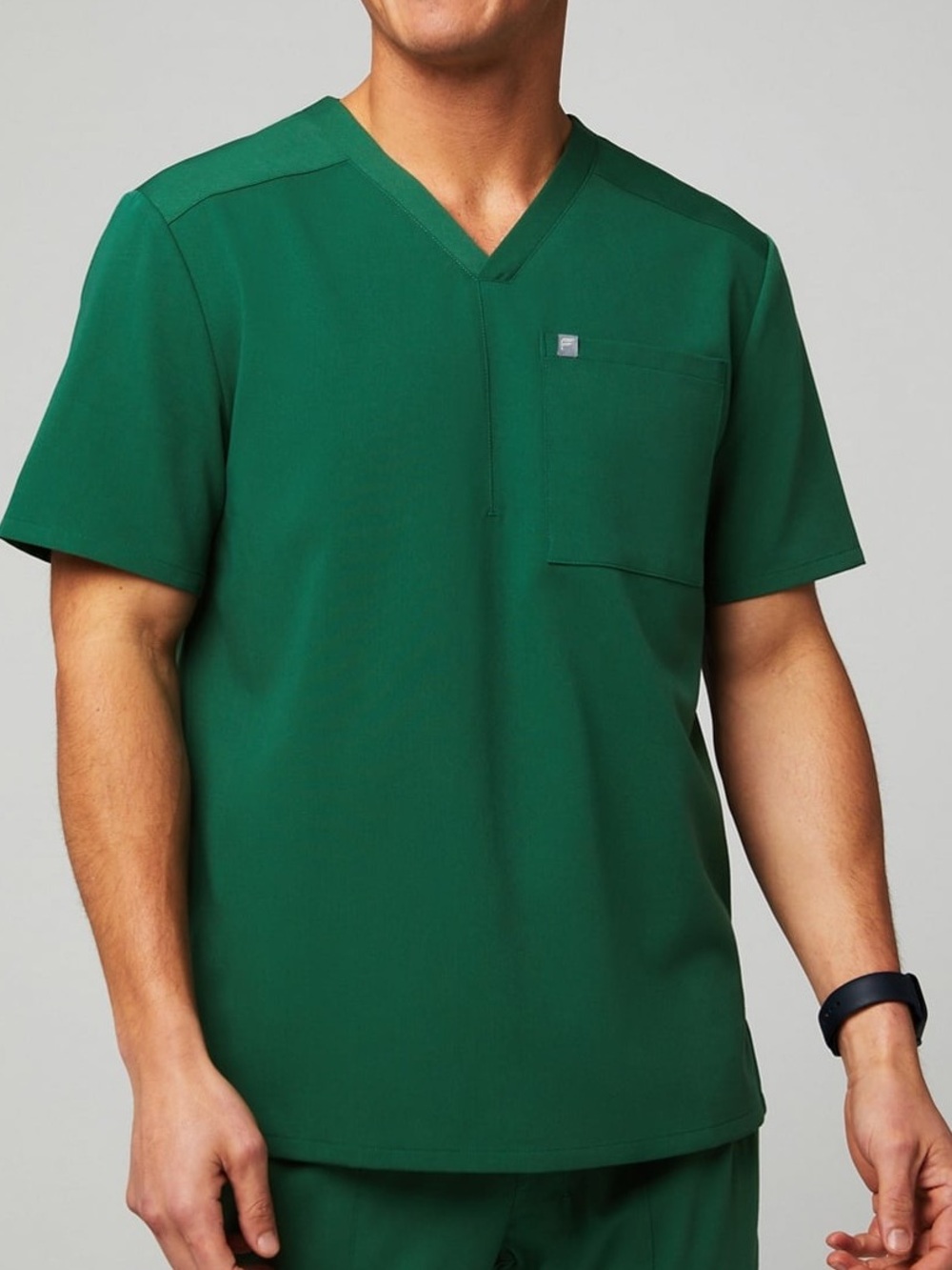 Fabletics Men's V-Neck Scrub Top - Forest Green Size M